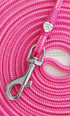 Art.-Nr. : 7015 / Schleppleine mit Handschlaufe 5m/6mm Seil, mit kleinem Karabiner     Total Preis: CHF 22.-