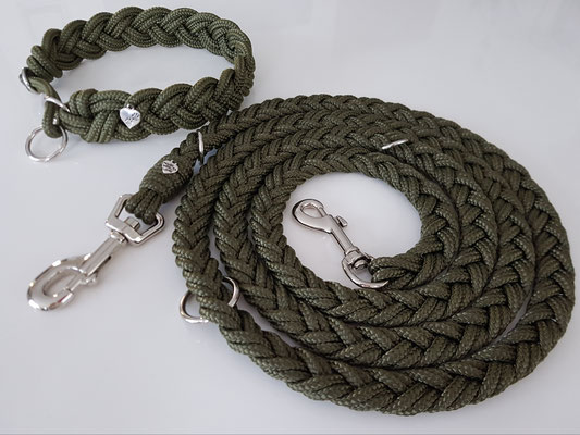 Art.-Nr.: 6002 / Hundeleine 2m, 2x grosse Karabiner und Zugstopphalsband Kopfumfang 48cm / kleinste Einstellung Halsumfang 42cm (Olivgrün)  Preis: CHF 72.-