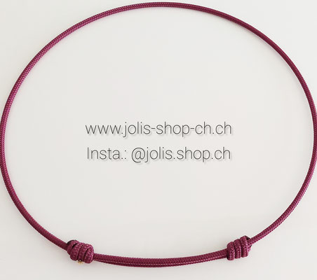 Art.-Nr.: 2071 / Reitring (Durchmesser verstellbar ca. 47cm-62cm) Farbe: Aubergine     /  Preis: CHF 25.00