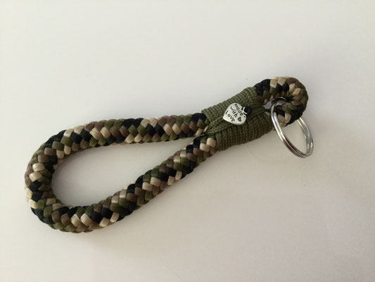 Art.-Nr.: 5069 / Schlüsselanhänger ca. 12cm lang (10mm Seil)  pro Stück CHF 8.-