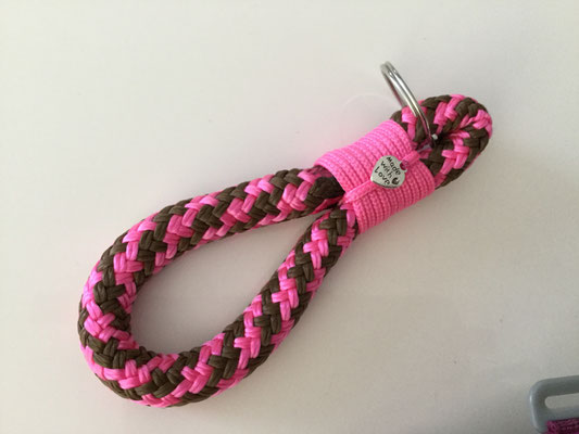 Art.-Nr.: 5073 / Schlüsselanhänger ca. 12cm lang (12mm Seil)  pro Stück CHF 8.-