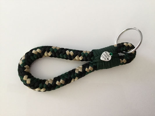 Art.-Nr.: 5066 / Schlüsselanhänger ca. 12cm lang (10mm Seil)  pro Stück CHF 8.-