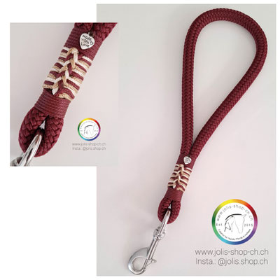 Art.-Nr. : 7034  Handschlaufe mit grossem Karabiner Silber, Farbe: Roasted Aubergine    Total Preis: CHF 25.-