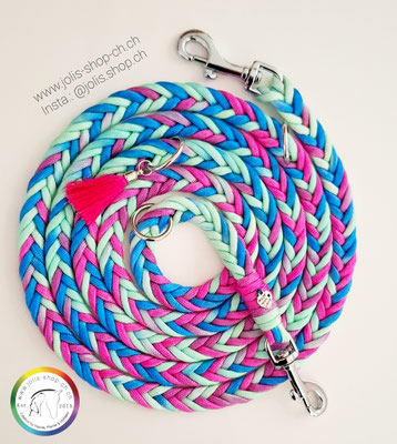 Art.-Nr.: F-6005 / Hundeleine 200cm / Magische Galaxie Rainbow / 2x kleine Karabiner                              Preis: CHF 31.-