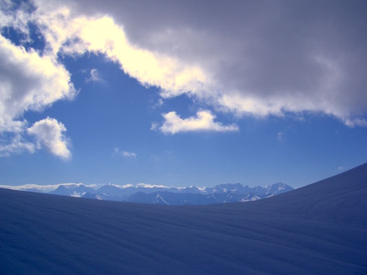 Blick vom Hane in die Berner Hochalpen