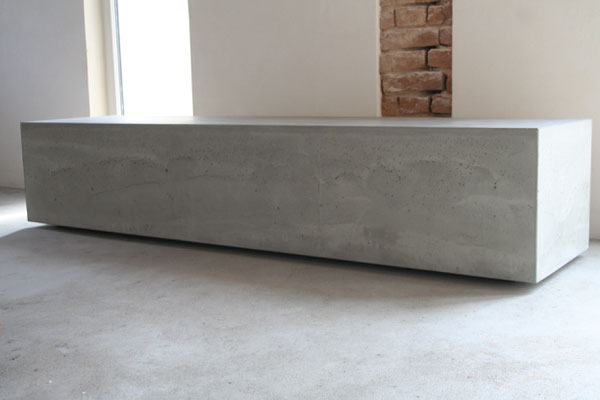 beton , lowboard , sideboard , tv-rack , tv-bank , modern , stein , naturstein , schlicht , zeitlos , design , wohnzimmer , grau , dunkelgrau , antrazit, schwarz , individualisierbar , würfel , kubus , geometrisch , 