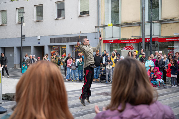 Straßen.Kunst.Festival Wiener Neustadt 2025, (c) Gartner/Wehrl/Weller