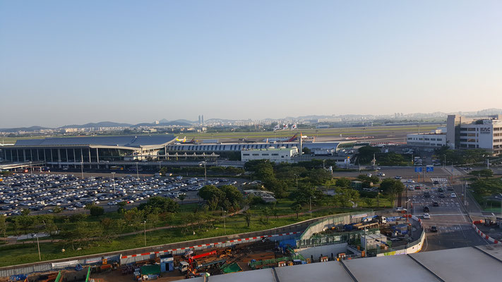 金浦空港（김포공항）