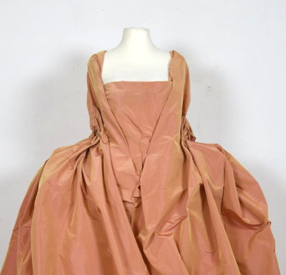 Pumpkin brown