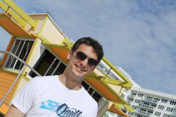 Mitch @ Miami Beach? ;)