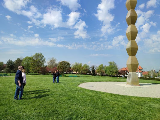 Bannmeile um die unendliche Säule