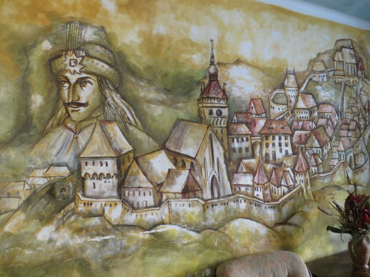 Wandgemälde im Eingangsbereich