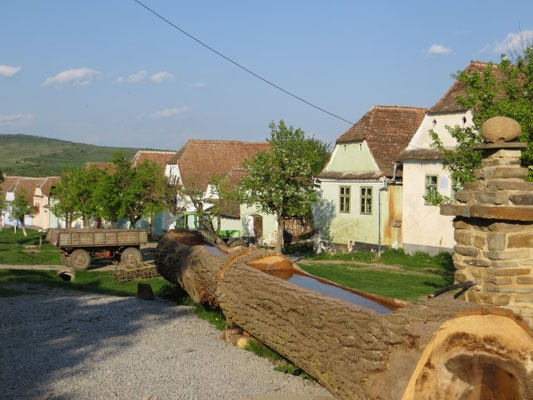 Entlang der Dorfstraße