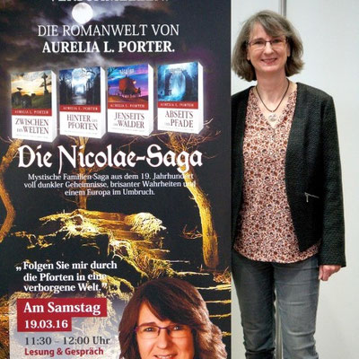 Freude über den Roll-up-Banner
