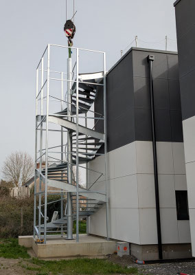 CMC Métallerie AVRANCHES(50)-St OVIN- Escalier acier galvanisé