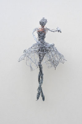 Ballerina 2 | Drahtobjekt