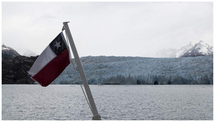 Glacier Grey •  Parque Nacional Torres del Paine