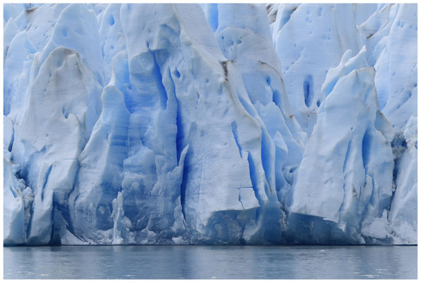 Glacier Grey •  Parque Nacional Torres del Paine