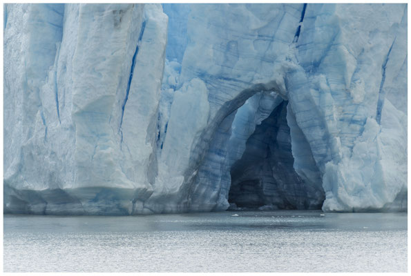 Glacier Grey •  Parque Nacional Torres del Paine