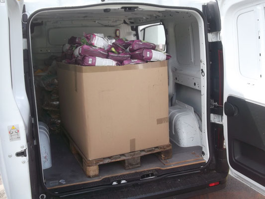 Spende vom Raiffeisenmarkt im Hochwassergebiet Schleiden