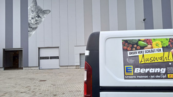 Am 11.12.2023 haben wir bei VetConcept in Föhren, eine Futterspende abgeholt