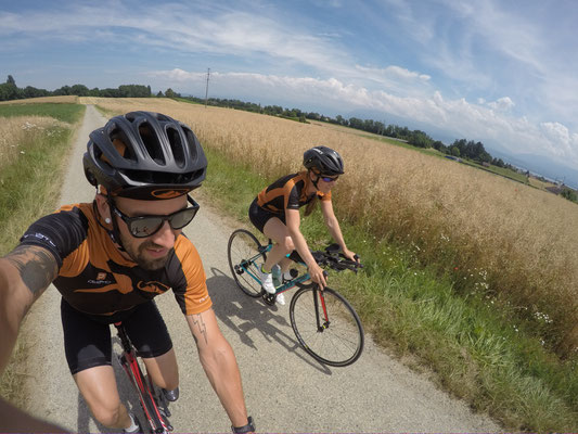 Radfahrt durch die schöne Landschaft rund um Morges