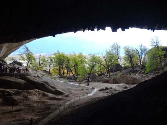 Der Blick aus der Höhle heraus