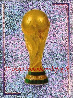 2002 - Panini FIFA World Cup Stickers - N° 001 - Trophée FIFA World Cup