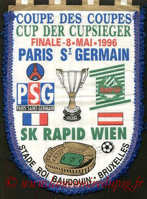 Fanions  PSG-Rapid Vienne  1995-96