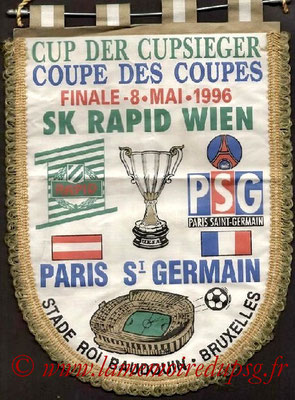 Fanions  PSG-Rapid Vienne  1995-96