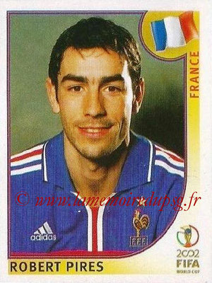 2002 - Panini FIFA World Cup Stickers - N° 037 - Robert PIRES (France)