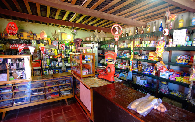 Shop in Tolar Grande