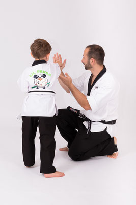 Kinder Karate, Kinder Kung-fu, Kinderselbstverteidigung, Kinder Krav maga, Kinder Selbstbehauptung Oldenburg, Ludwigshafen, Mannheim & Izmir