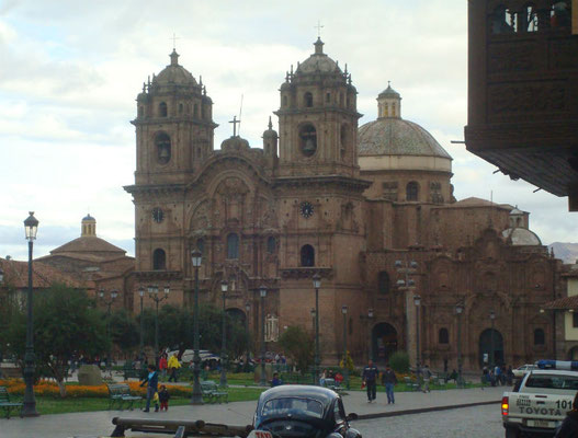 L'imposante cathédrale de Cuzco