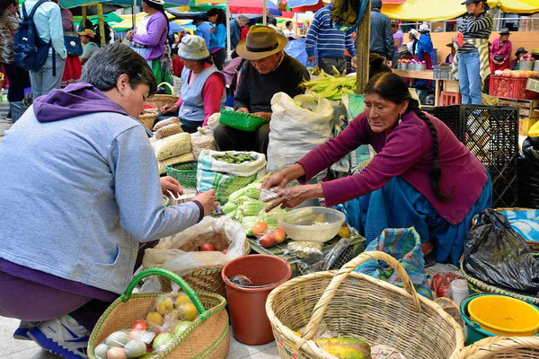 Der Obst- und Gemüsemarkt von Gualaceoa