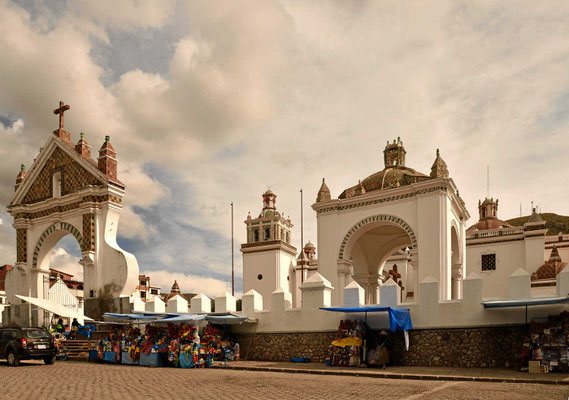 Die Kirche von Copacabana, wegen dieser Kirche haben die Leute aus Rio de Janeiro ihren Strand benannt.