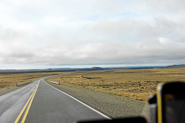 Die Ruta 3 auf dem Weg nach Norden. Hier wohnt fast niemand.