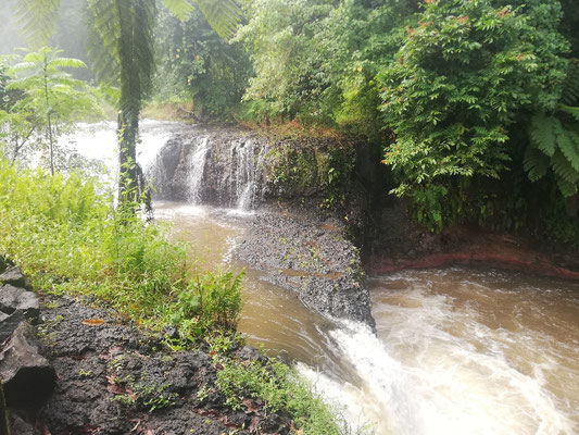 Togitogiga Waterfall