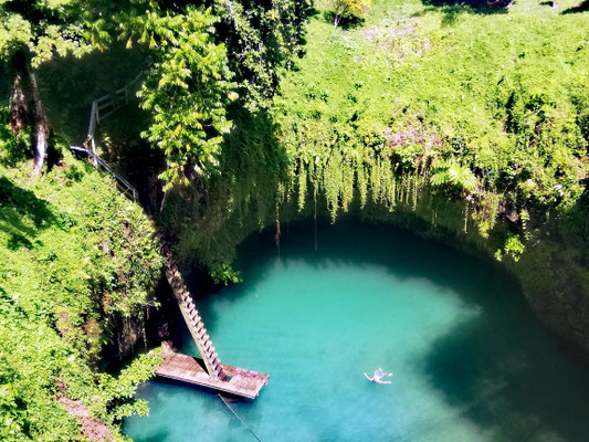 Lou dans To Sua Trench
