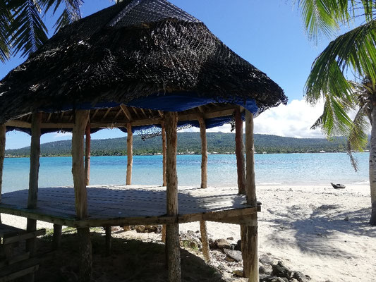 Fale à Namua Island