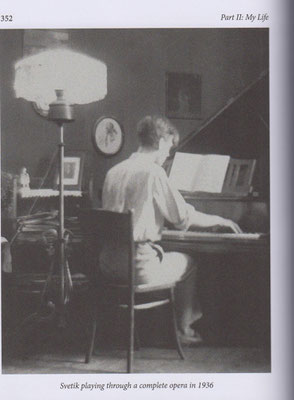 SR playing through a complete opera in 1936 