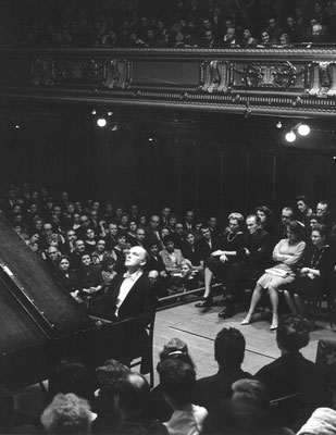 Budapest 27-04-63