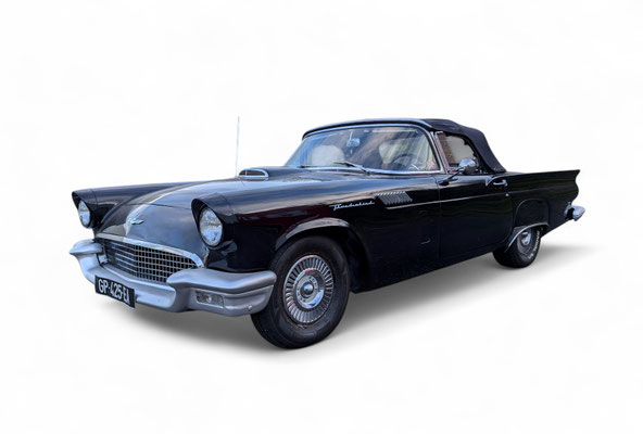 Adjugé 17 700 € - FORD Thunderbird cabriolet, 1957