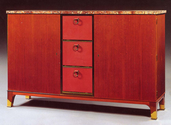 Adjugé 35 820 € - DUPRE-LAFON Paul, MEUBLE de rangement, 115 x 185 x 52 cm