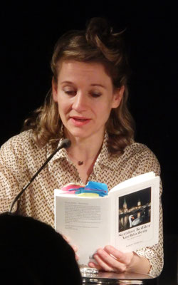 SERAINA KOBLER mit Kostproben aus "Nachtschein"