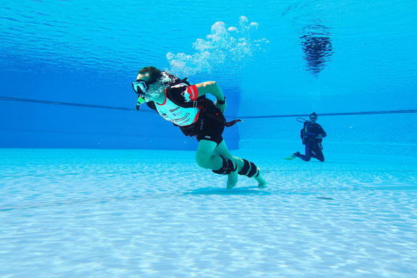 Weltrekord schnellster 100-Meter-Lauf unter Wasser / Foto Julius Jacoby