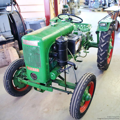 Old farm tractor (2)