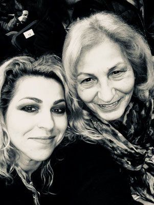 Χριστίνα και Νίκη Χατζηπαρασίδου