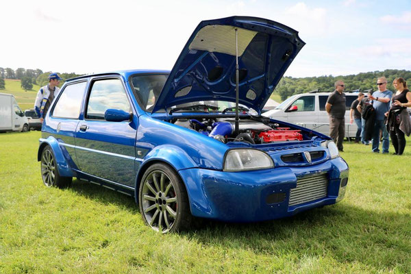 Sherbourne Castle Supercar Show 2023 - Precision Paint Wellington