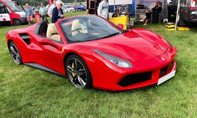 Sherbourne Castle Supercar Show 2023 - Precision Paint Wellington